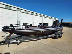 Skeeter ZXR21