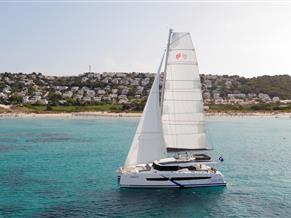 Fountaine Pajot Aura 51 (Smart Electric)