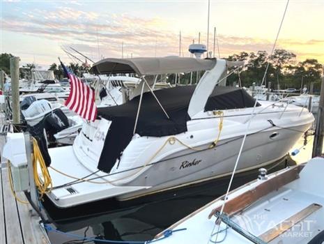 Rinker  Fiesta Vee 320