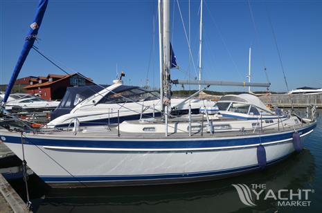 Hallberg-Rassy Hallberg-Rassy 39 MKII