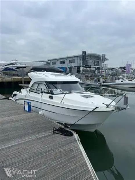 Beneteau Antares 8.8