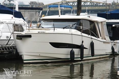Greenline 39
