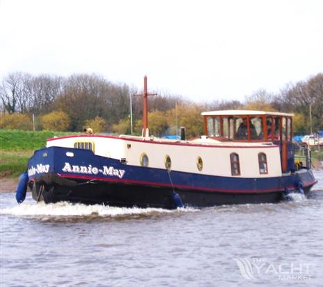 Sagar Marine Mini Luxe Dutch Barge