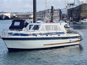 Aquastar Ocean Ranger 33 Aft Cockpit