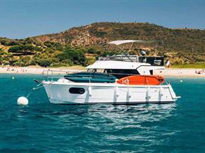 BENETEAU SWIFT TRAWLER 30