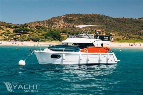 BENETEAU SWIFT TRAWLER 30