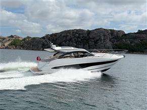 Princess V50 Open