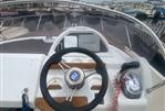 B2 MARINE CAP FERRET 672 SUN DECK