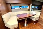 Princess Yachts V40