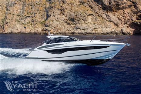 Princess Yachts V40