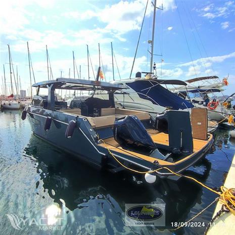 TESORO YACHTS TESORO T38 POWER CAT