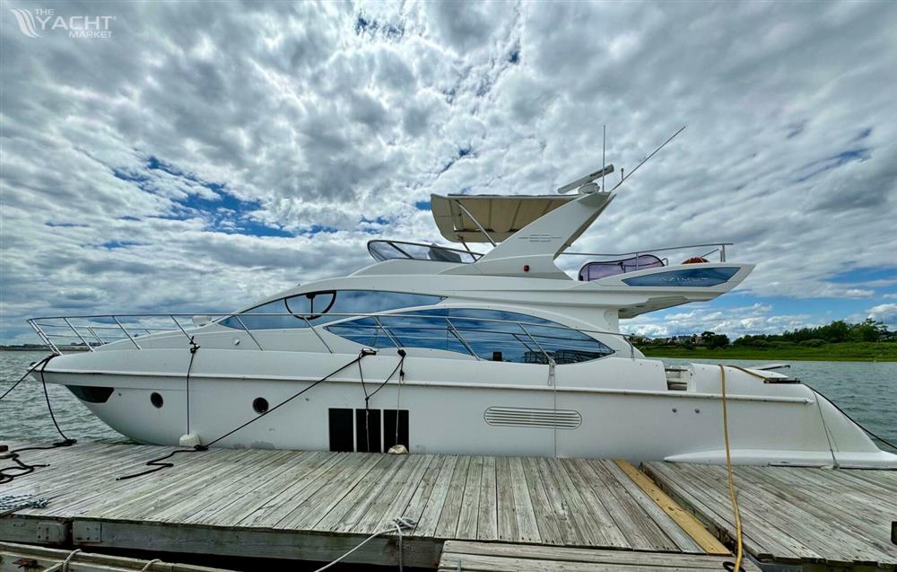 2012 Azimut