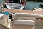 RINKER RINKER 300 FIESTA VEE