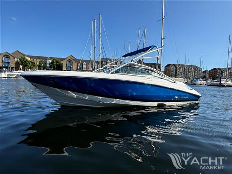 Regal 2200 Bowrider