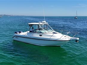 Boston Whaler 275 Conquest