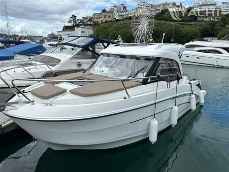 Beneteau Antares 7 OB