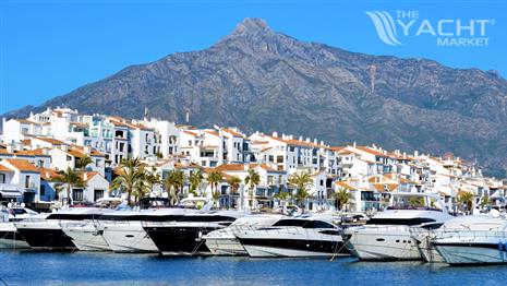 18 MT. BERTH IN PUERTO JOSE BANUS, MARBELLA, SPAIN SPAIN