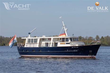 Feadship Canoe Stern - Picture 1