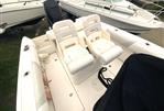 BOSTON WHALER OUTRAGE 220