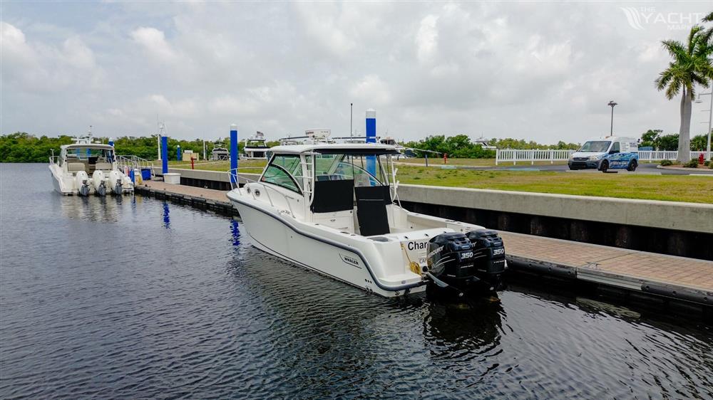 2018 Boston Whaler