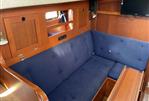 Hallberg Rassy 352