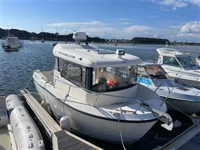 QUICKSILVER QUICKSILVER CAPTUR 675 PILOTHOUSE