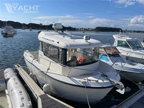 QUICKSILVER QUICKSILVER CAPTUR 675 PILOTHOUSE