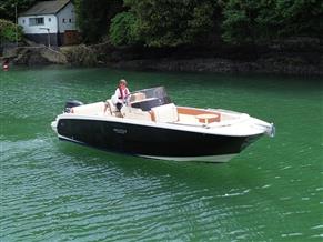 Invictus 270 FX