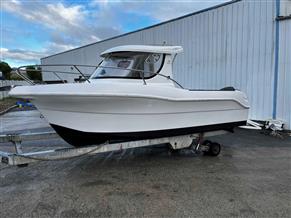QUICKSILVER QUICKSILVER 640 PILOTHOUSE