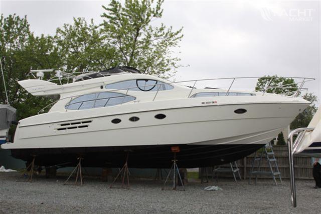 2005 Azimut