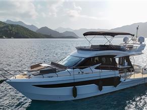 Galeon 500 Fly