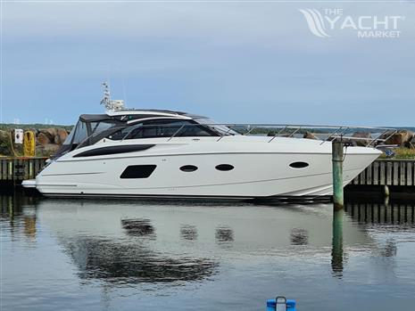 Princess Yachts V39