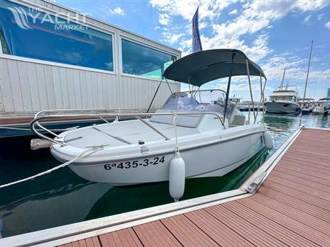 BENETEAU FLYER 6 SUNDECK