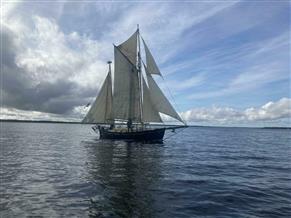 Custom Tahitiana 32 Gaff Ketch