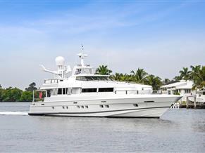 Oceanfast Motor Yacht