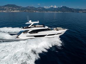 Ferretti Yachts 670