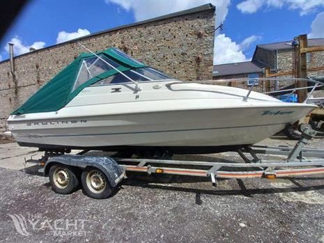 Bayliner 1952 Capri Cuddy