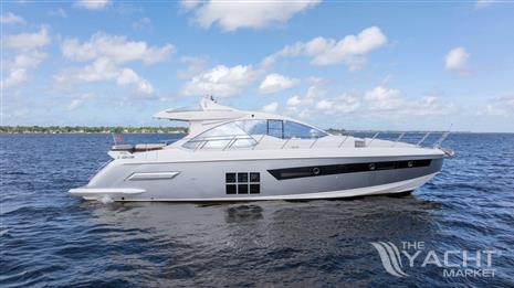 Azimut 55S