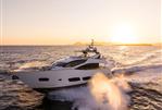 Sunseeker 28 Metre Yacht - 2 - Exterior