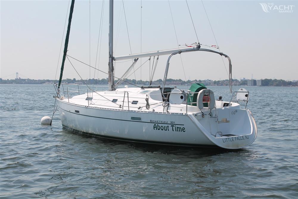 2004 Beneteau