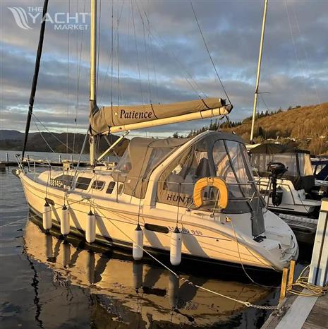 Hunter Legend 310