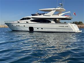 FERRETTI 780HT