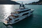 CUSTOM LINE CUSTOM LINE 37 NAVETTA