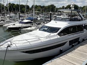 Azimut Flybridge 68