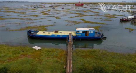 26m Liveaboard Dutch Steel Houseboat Barge