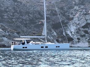 Hanse 548