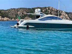 Azimut 62S