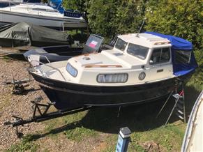 Hardy Marine Hardy Family Pilot 20