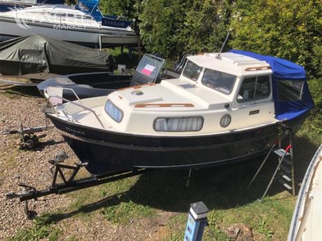 Hardy Marine Hardy Family Pilot 20