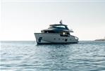 Sanlorenzo SX88 #135 - sanlorenzo-sx88-motor-yacht-for-sale-exterior-image-Lengers-YachtsSanlorenzo-SX88-133-of-149-scaled.jpg